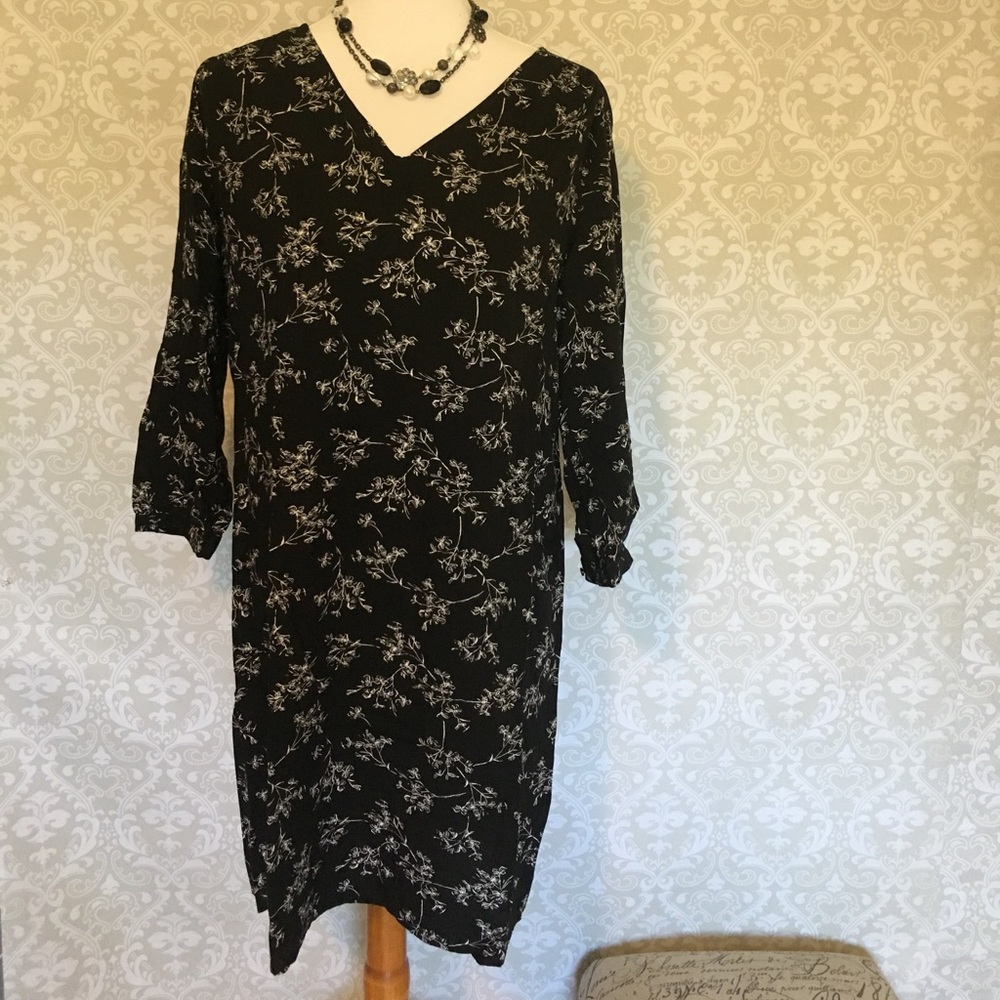 Old Navy Dress Size Medium EUC
